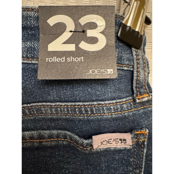 Joe's Jeans Mid-Rise Cuffed Denim Shorts XS - Picture 5 of 6